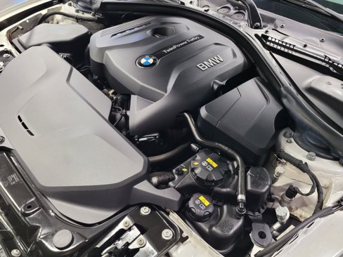 Used 2017 BMW 330i xDrive Sedan image 39