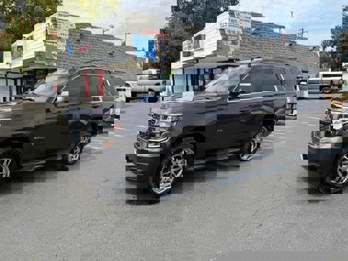Used 2015 Chevrolet Tahoe LT image 1