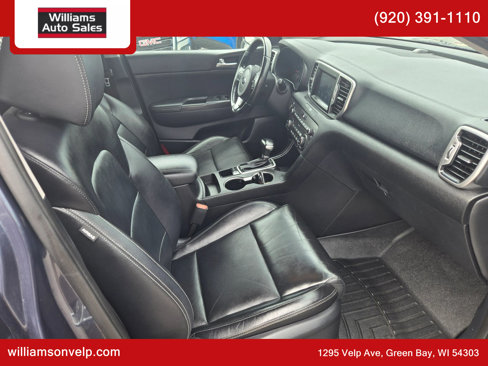 Used 2017 Kia Sportage EX image 16