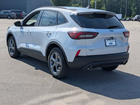 New 2025 Ford Escape ST-Line image 8