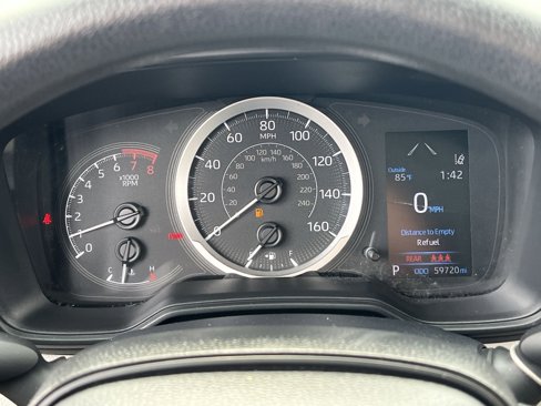 Used 2022 Toyota Corolla LE image 15
