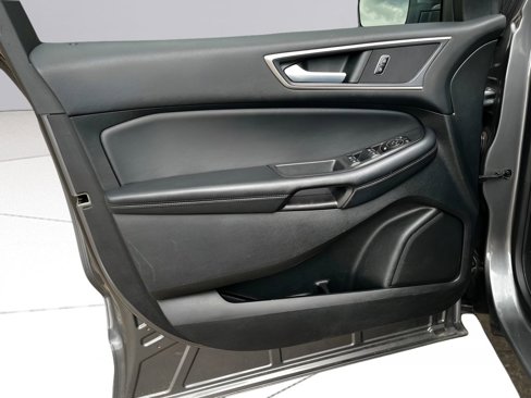 Used 2023 Ford Edge SEL image 36