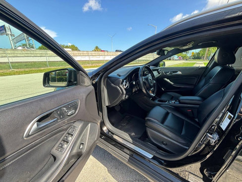 Used 2019 Mercedes-Benz GLA 250 image 13