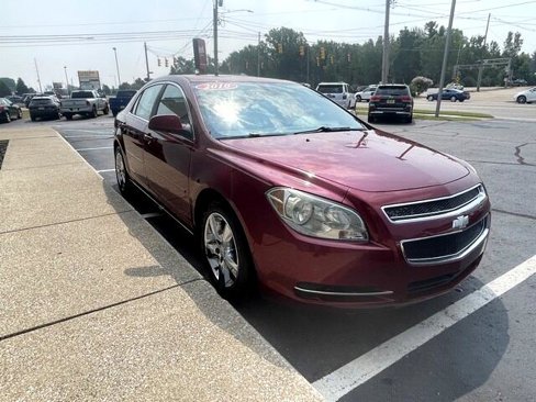 Used 2010 Chevrolet Malibu LT image 4