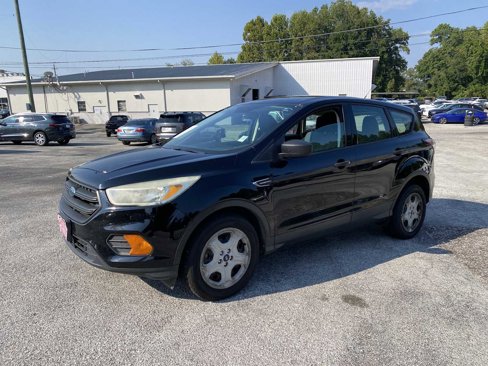 Used 2017 Ford Escape S image 9