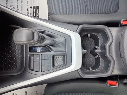 Used 2024 Toyota RAV4 LE image 24