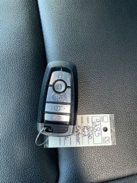 Used 2020 Ford Explorer XLT w/ Equipment Group 202A image 38