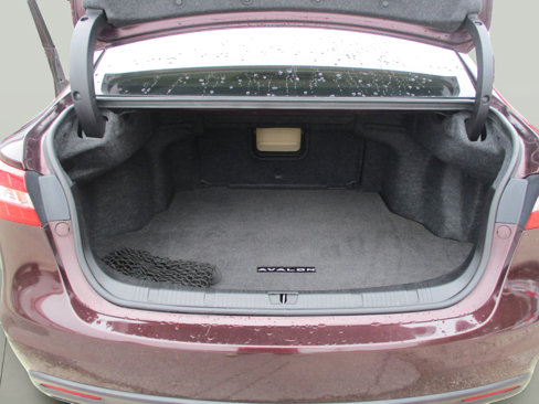 Used 2013 Toyota Avalon XLE Touring image 58