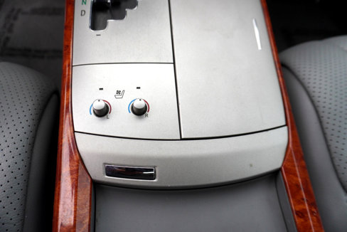Used 2005 Toyota Avalon XL image 19