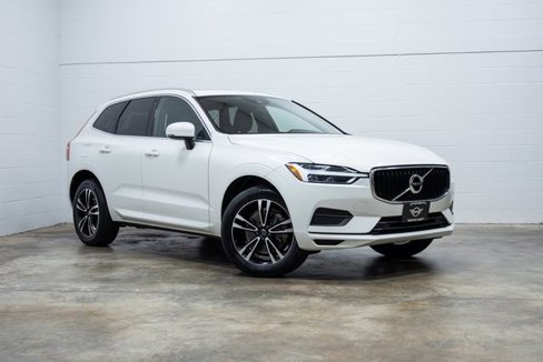 Used 2020 Volvo XC60 T6 Momentum image 4