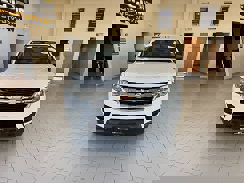 Used 2018 Chevrolet Colorado W/T w/ WT Convenience Package image 3
