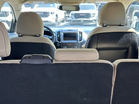 Used 2019 Ford Edge SEL w/ Equipment Group 201A image 9