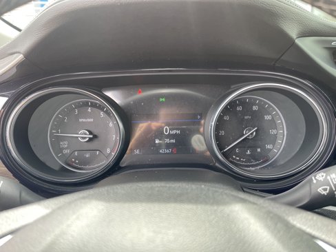 Used 2021 Buick Encore GX Select image 23