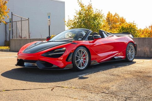 Used 2022 McLaren 765LT image 43