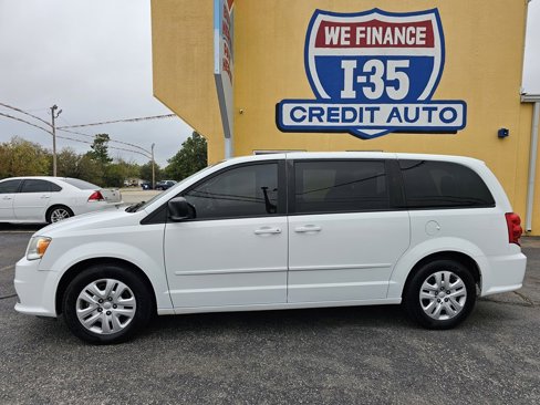 Used 2016 Dodge Grand Caravan SE w/ Quick Order Package 29E SE image 2