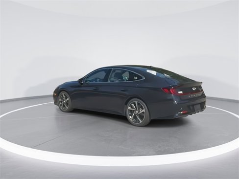 Used 2023 Hyundai Sonata SEL Plus image 6