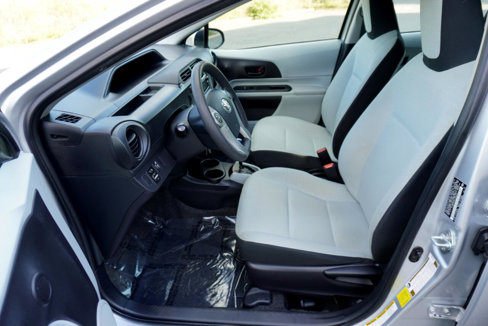 Used 2012 Toyota Prius C One image 9