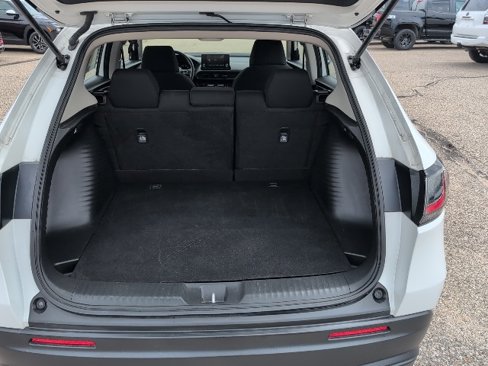 Used 2023 Honda HR-V LX image 18