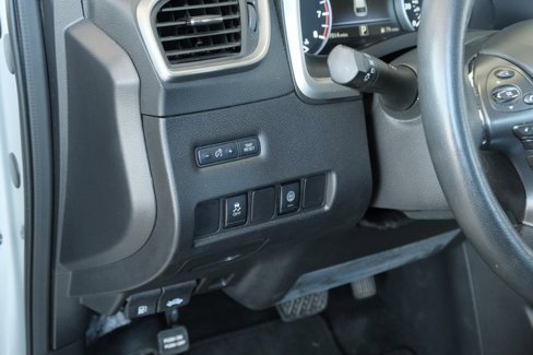 Used 2023 Nissan Murano SV image 9