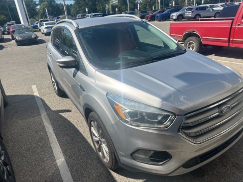 Used 2017 Ford Escape Titanium image 1