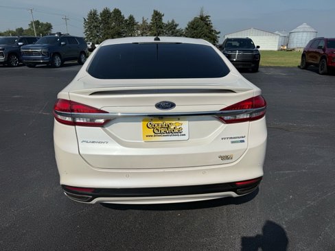 Used 2017 Ford Fusion Titanium image 4