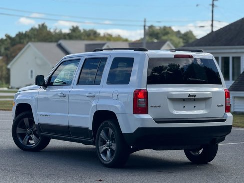 Used 2015 Jeep Patriot High Altitude image 6