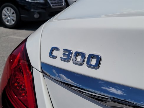 Used 2021 Mercedes-Benz C 300 Sedan w/ Premium Package image 5