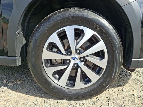 Certified 2023 Subaru Outback Premium image 8