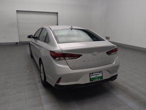 Used 2018 Hyundai Sonata SE image 5