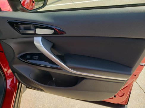 Used 2019 Mitsubishi Eclipse Cross LE image 26