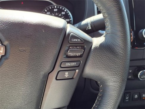 Used 2022 Nissan Frontier SV image 16