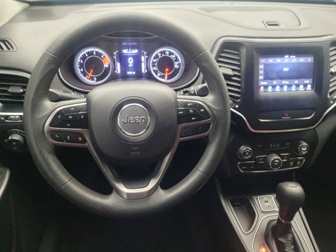 Used 2019 Jeep Cherokee Latitude w/ Popular Appearance Group image 22