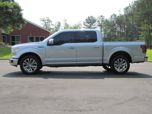 Used 2017 Ford F150 Lariat image 4