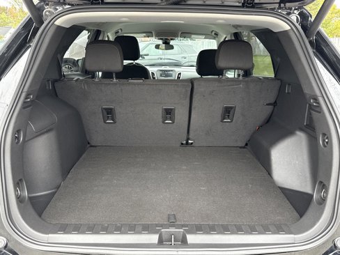 Used 2023 Chevrolet Equinox LT image 14