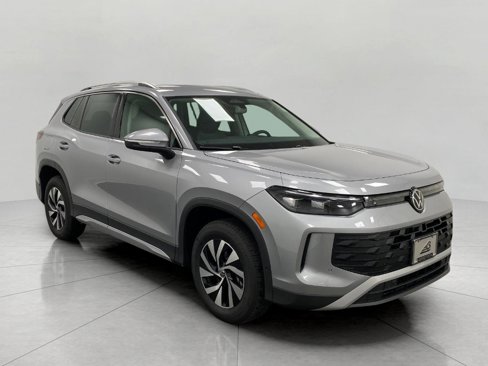 New 2025 Volkswagen Tiguan S image 1