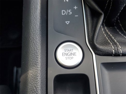 Certified 2022 Volkswagen Atlas SE image 27