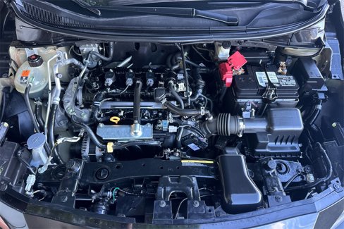 Used 2021 Nissan Versa SV image 31
