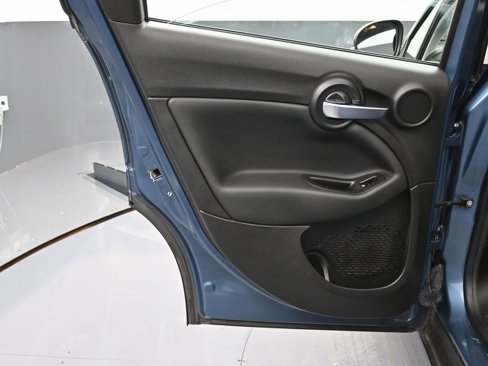 Used 2019 FIAT 500X Pop image 40