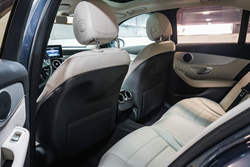 Used 2015 Mercedes-Benz C 300 Sedan image 22