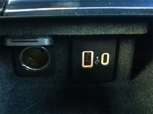 Used 2022 Lincoln Corsair FWD w/ Equipment Group 101A image 27