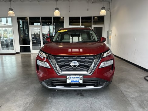 Used 2023 Nissan Rogue SL w/ SL Premium Package image 6