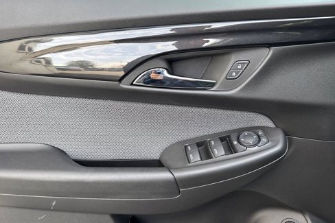 New 2025 Chevrolet TrailBlazer LT w/ Convenience Package image 13