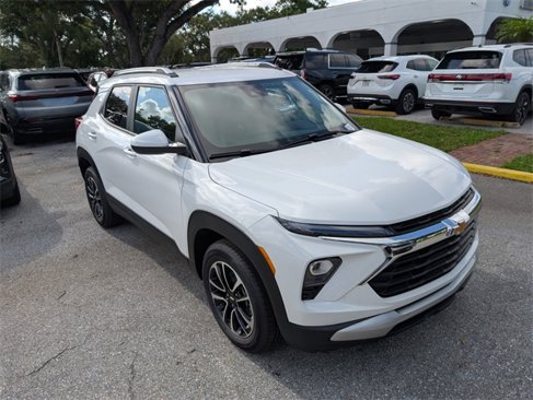 New 2026 Chevrolet TrailBlazer LT w/ Driver Confidence Package image 2