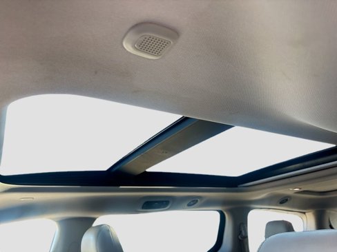 Used 2017 Chrysler Pacifica Platinum image 22