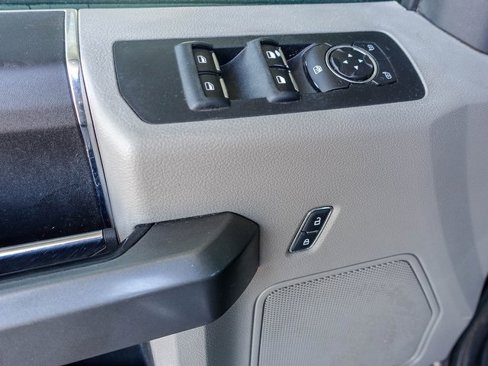 Used 2018 Ford F150 XLT w/ Trailer Tow Package image 23