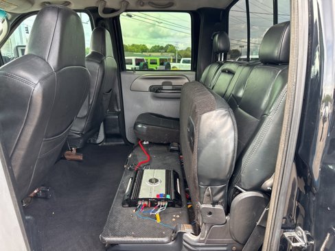 Used 2006 Ford F250 Lariat image 31