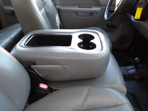 Used 2010 Chevrolet Silverado 1500 W/T image 17