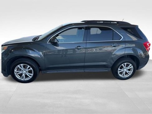 Used 2017 Chevrolet Equinox LT w/ Convenience Package image 5