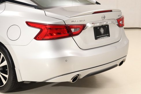 Used 2018 Nissan Maxima Platinum image 14