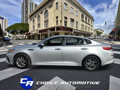 Used 2019 Kia Optima LX image 3